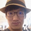 带地图的旅行家
